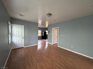 178 Osborne Ter FLOOR 3, Newark, NJ 07112