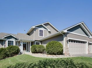 4380 Fox Hunt Ct NE, Prior Lake, MN 55372