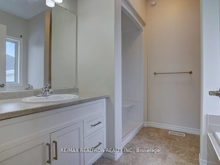346 Cannifton Rd N — Photo 9