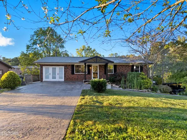 2833 Ithaca Dr, Knoxville, TN 37918