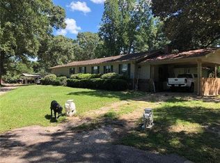 592 Faye Jones Rd, Huntington, TX 75949