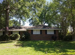 12411 E Robin Hood Dr, Baton Rouge, LA 70815
