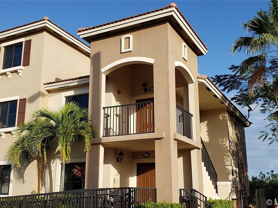 2nd image of 22561 SW 88th Pl Unit 206