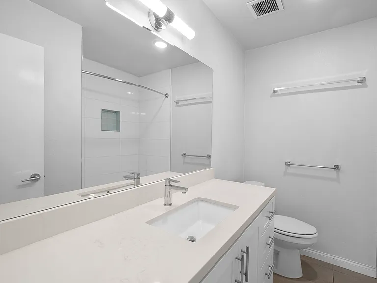 34161 La Serena Dr #D — Photo 11