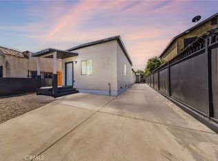126 & 126-1/2 W Century Blvd, Los Angeles, CA 90003