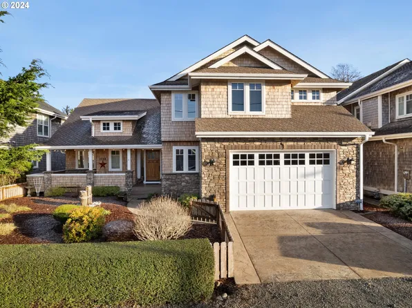 1355 S Downing St, Seaside, OR 97138