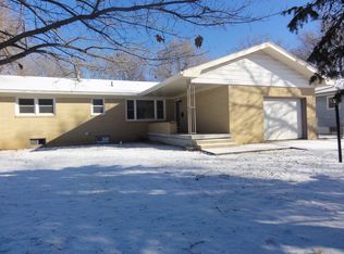 922 Redwood St, Junction City, KS 66441
