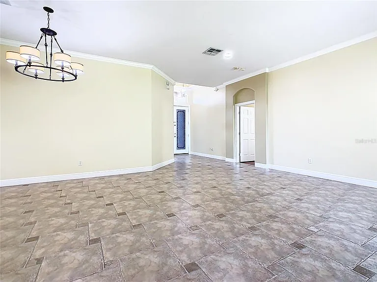 4925 Brightmour Cir — Photo 11