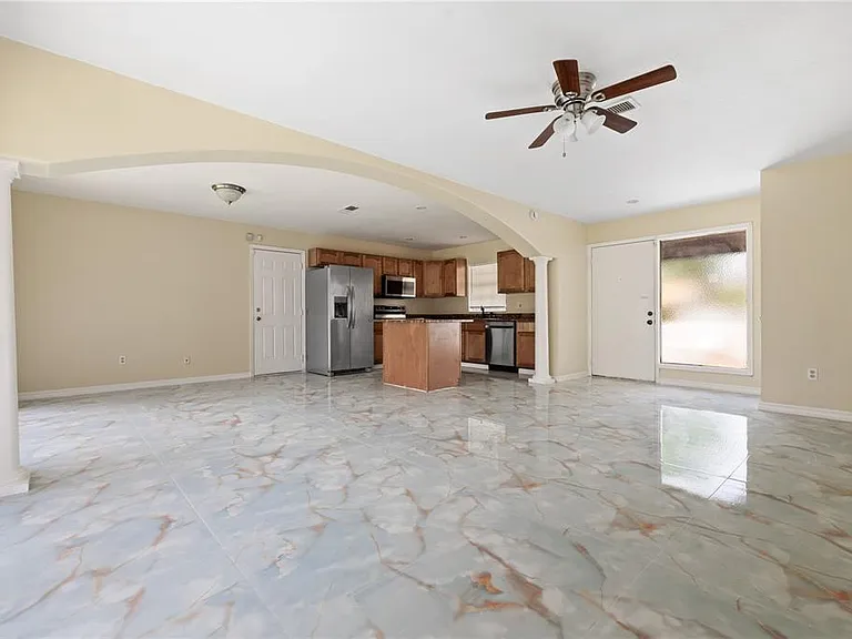 8517 Renald Blvd — Photo 3