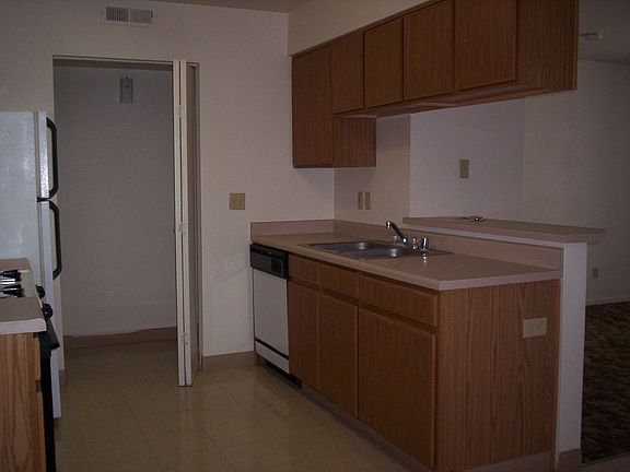 2nd image of 645 Silver Lace Blvd #A7ebaceca