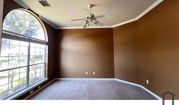 5 bed, 2559 sqft, $2,850 — Photo 3