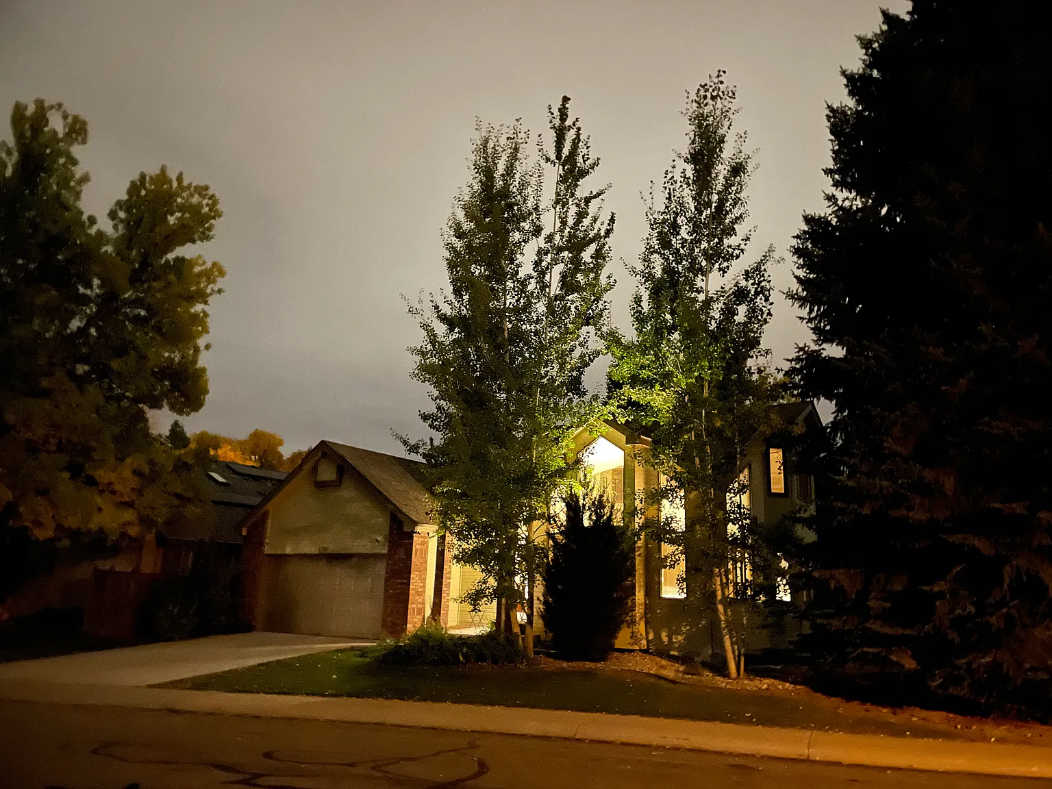 1301 Stoney Hill Dr — Photo 3