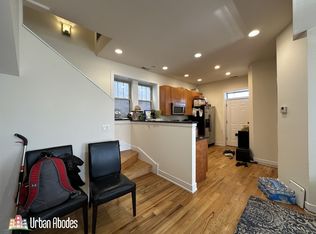 2835 N Damen Ave APT 2R, Chicago, IL 60618