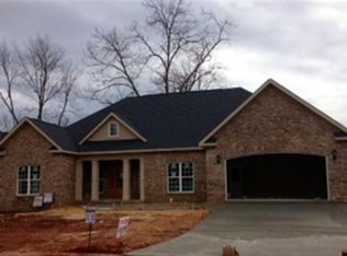 207 Norfolk Cir, Warner Robins, GA 31088