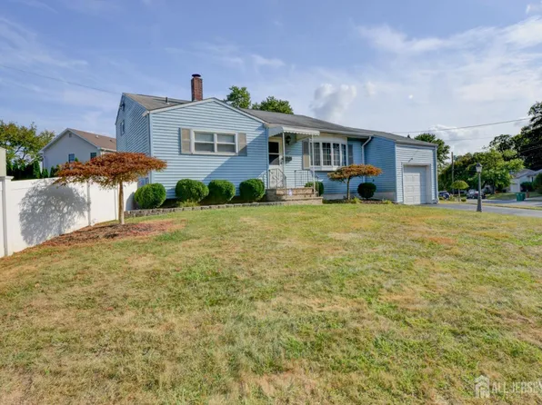 27 Westminster Pl, Edison, NJ 08817