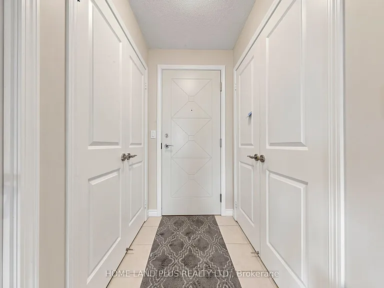 18 Harding Blvd #721 — Photo 23