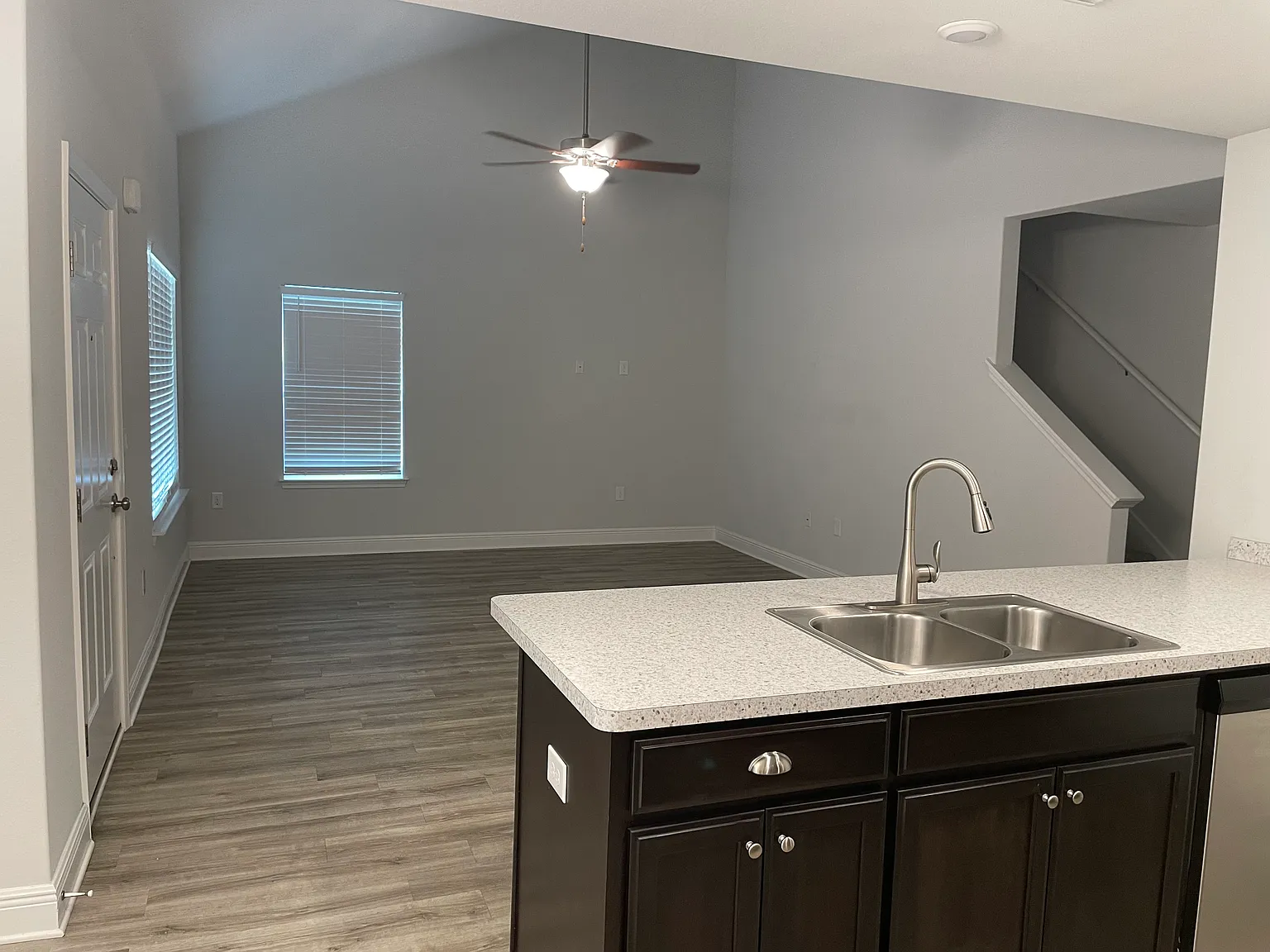 3 bed, 1742 sqft, $1,900 — Photo 3