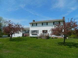 320 W Branch Rd, Marquette, MI 49855