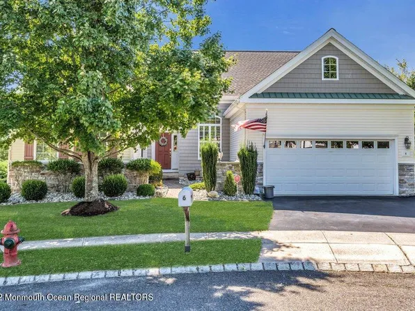 6 Isleboro Ct, Barnegat, NJ 08005