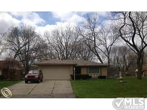 15051 Bainbridge St photo 1
