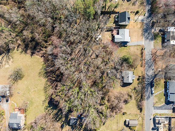 5th image of 6711 Fernwood St