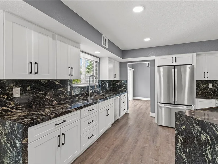 3201 Ventana Hills Dr — Photo 8
