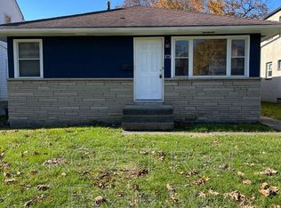 373 S Napoleon Ave, Grove City, OH 43123