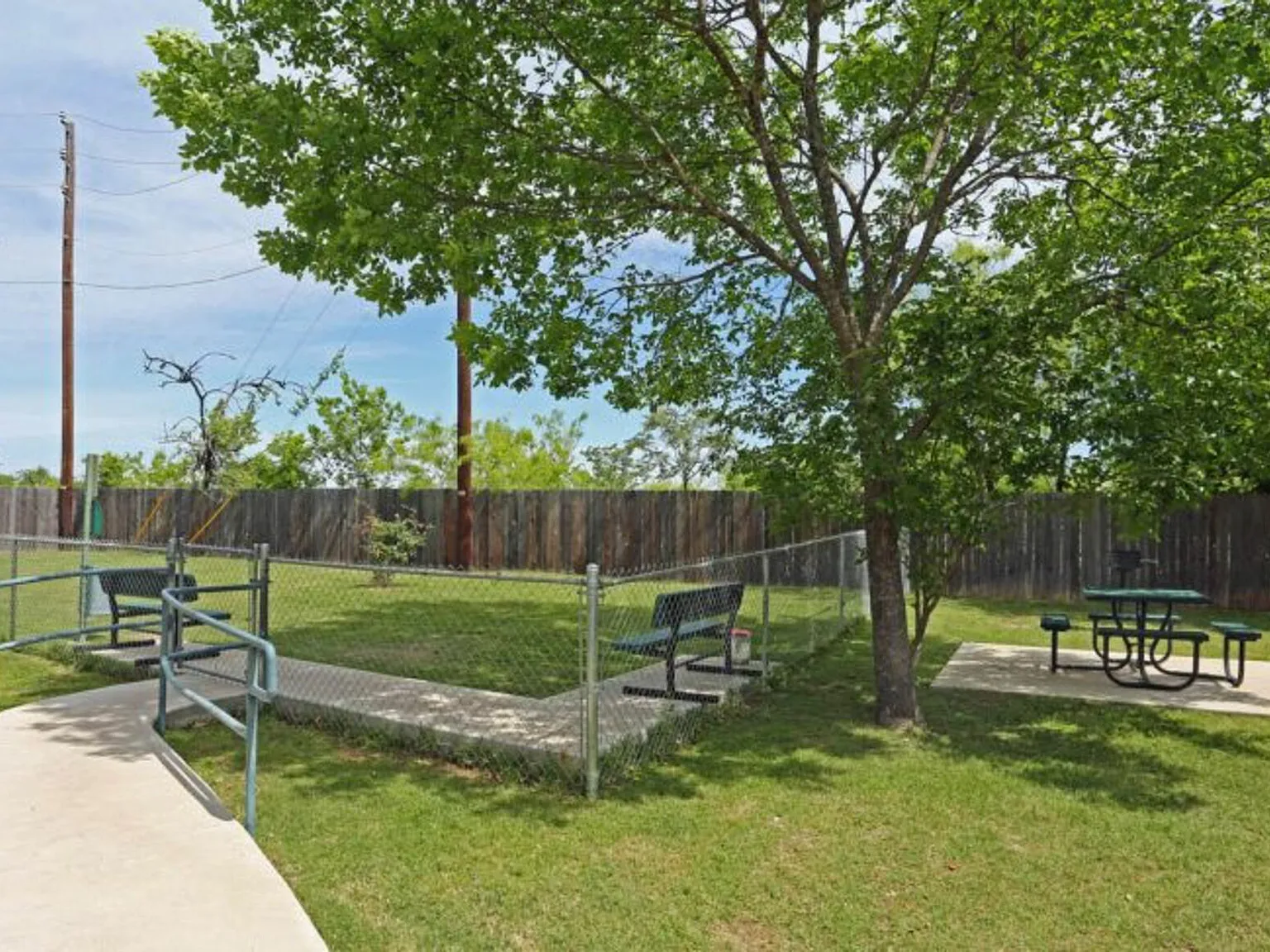 Lodge At Merrilltown Apartments — Photo 3