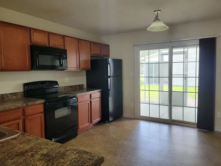 1002 Ornate Dr — Photo 27