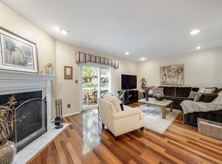 904 Park Pl, Springfield, NJ 07081