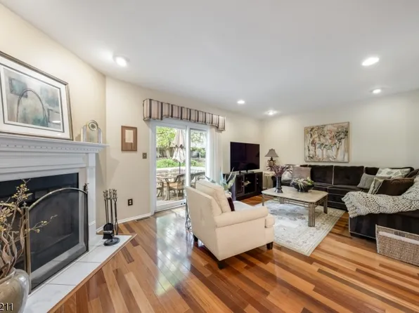 904 Park Pl, Springfield Twp., NJ 07081