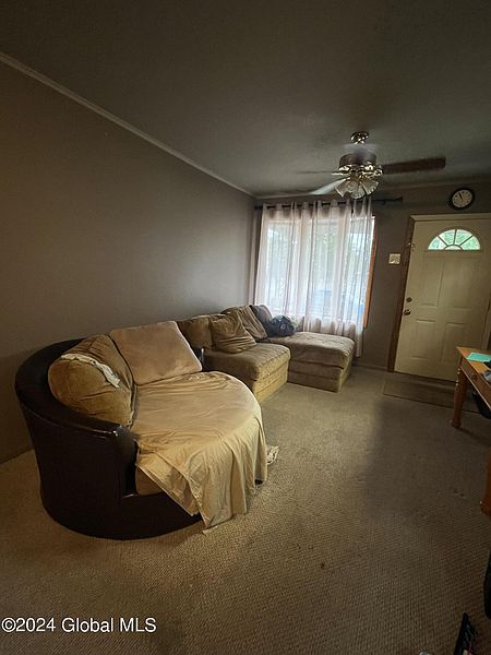 4th image of 2324 Williams Street