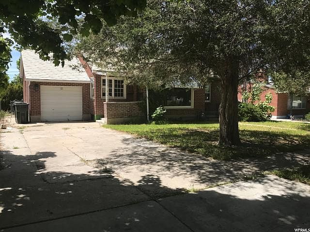 1st image of 91 N Pinehurst Ave