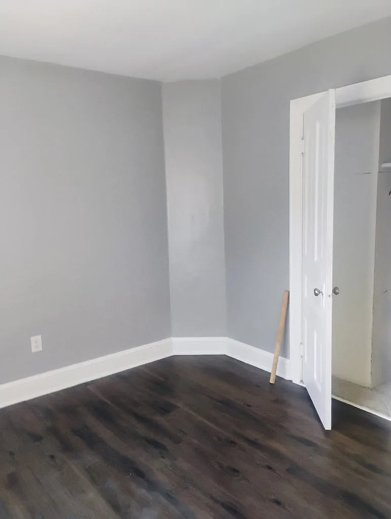3 bed, 1200 sqft, $1,500 — Photo 2