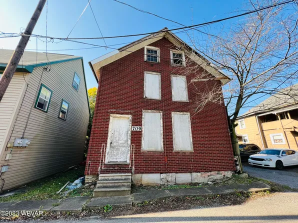709 Sterling Ave, Williamsport, PA 17701