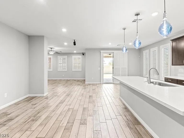 4165 Vibrant Star Ave — Photo 8