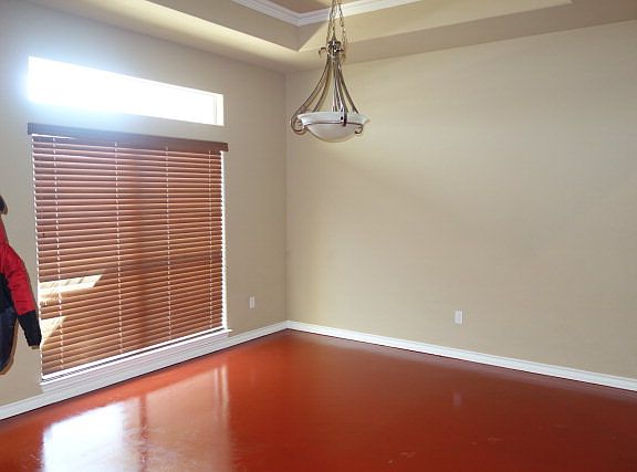 5th image of 1705 N Fort Worth St
