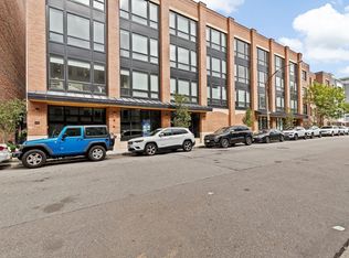 340 W 2nd St #PENTHOUSE 23, Boston, MA 02127