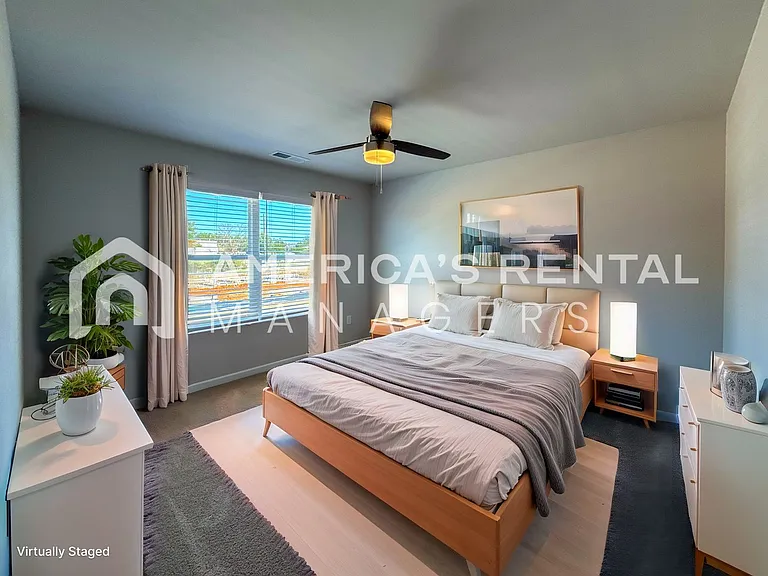 100 River Grass Dr — Photo 21