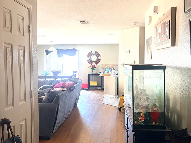1813 Lynnwood Hills Dr — Photo 13