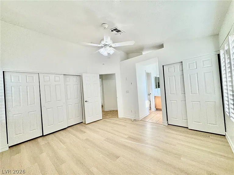 4544 Crimson Leaf Dr — Photo 12