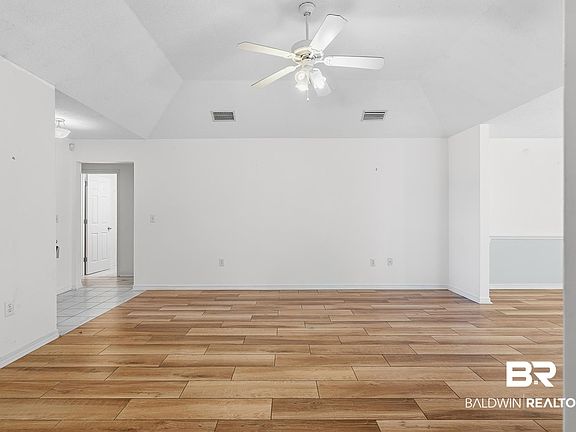 3rd image of 22453 Beaver Creek Ln