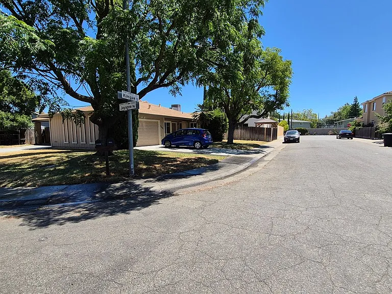 3332 Jayanne Way — Photo 1