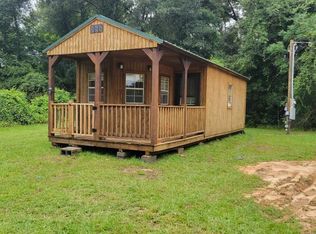 621 Saint Luke Church St, Century, FL 32535