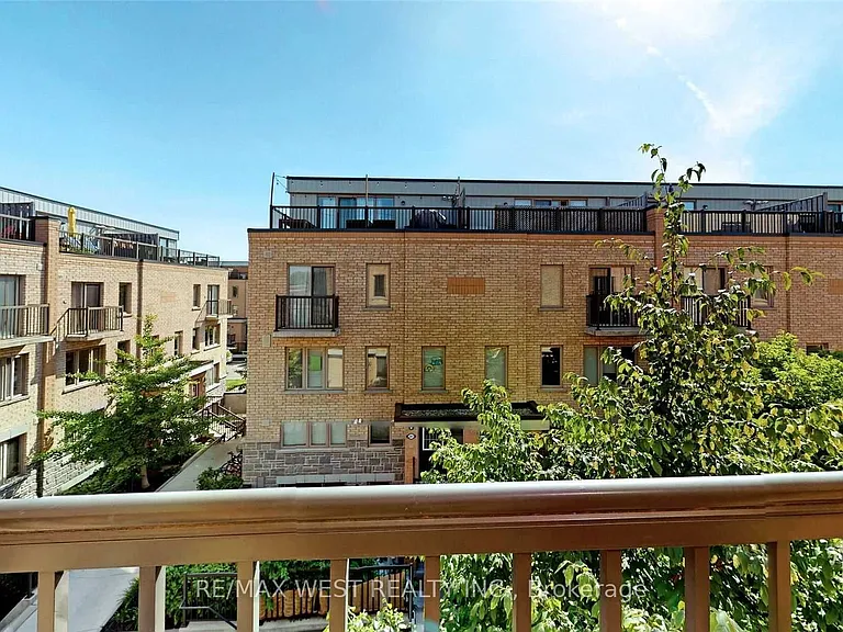 10 Foundry Ave #240 — Photo 25