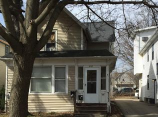 218 S Bingham St, Lansing, MI 48912