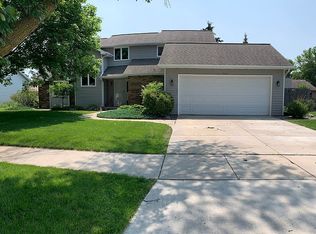 708 Brule Rd, De Pere, WI 54115