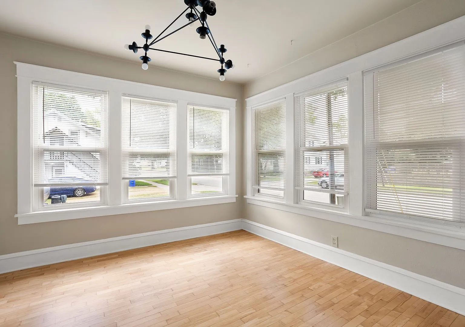 Two Bedroom Appleton House — Photo 4