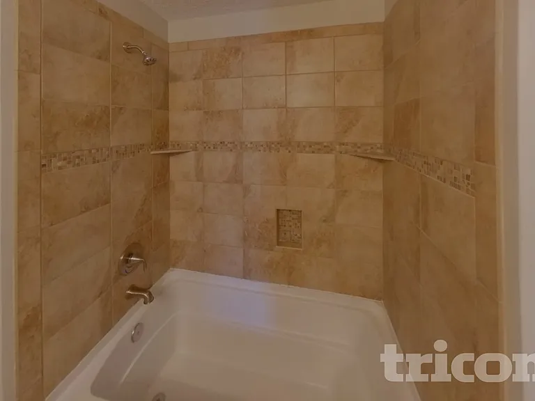 2743 Windwalker Ct — Photo 9