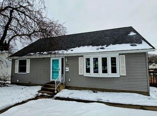 800 Madison St, Onalaska, WI 54650